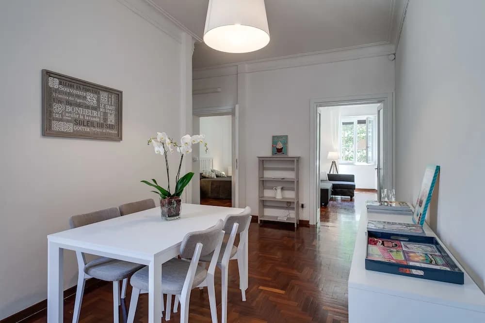 Travel & Stay - Mirabello - photo 1