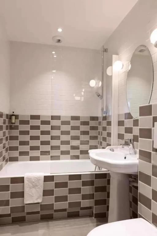 Hôtel Les 3 Poussins - photo 9