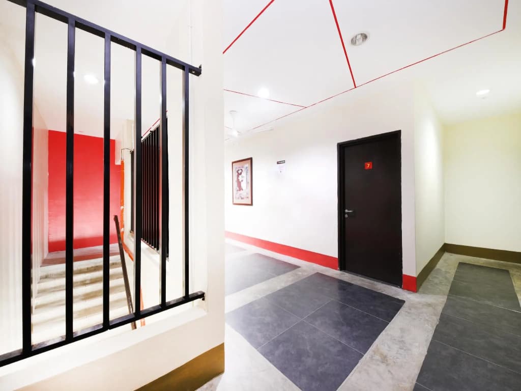 Corridor Hotel - photo 9