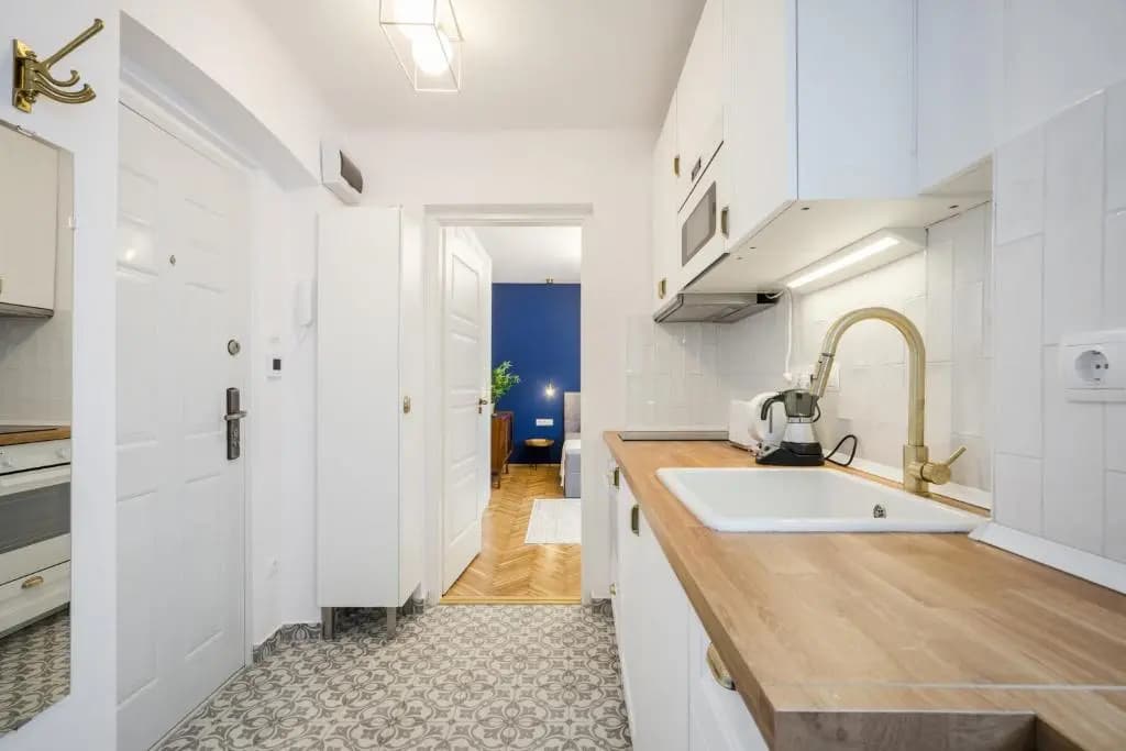 BpR UNIQUE Studio Home with A/C - photo 15