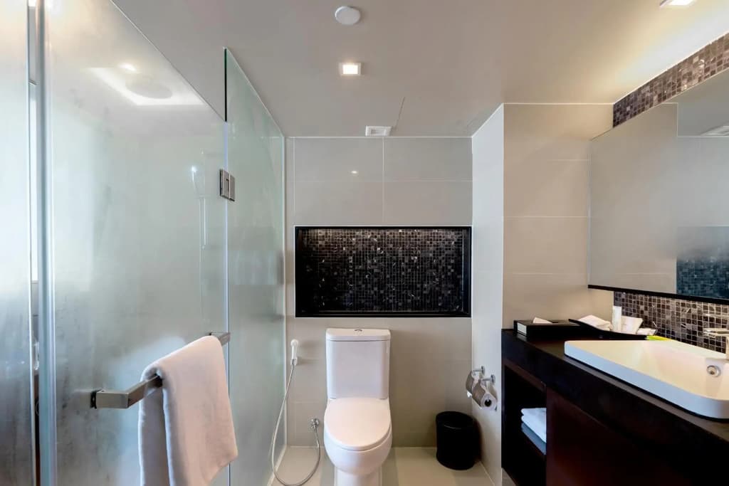 Le Meridien Phuket Beach Resort - photo 9