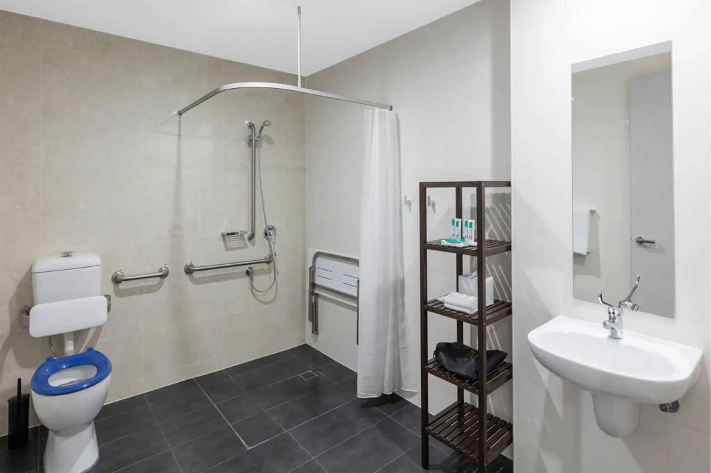 Meriton Suites North Sydney - photo 10