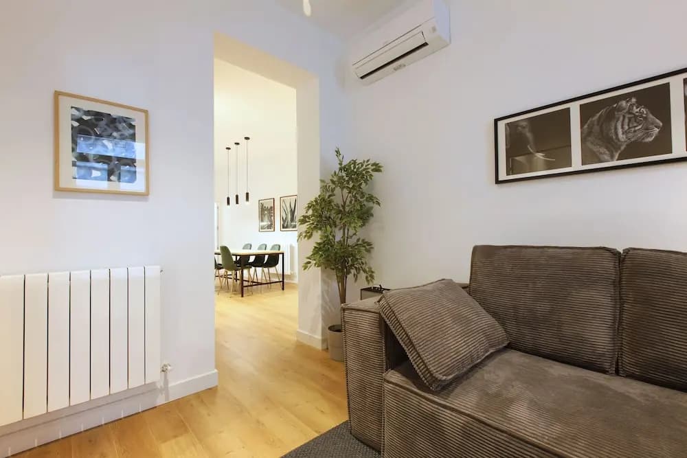 Madrid Centric VIII by Madflats Collection - photo 11