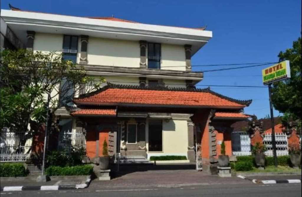 Hotel Nuansa Indah - photo 1