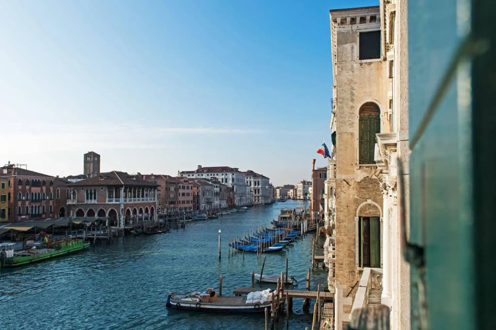 Locanda Leon Bianco on the Grand Canal - photo 19