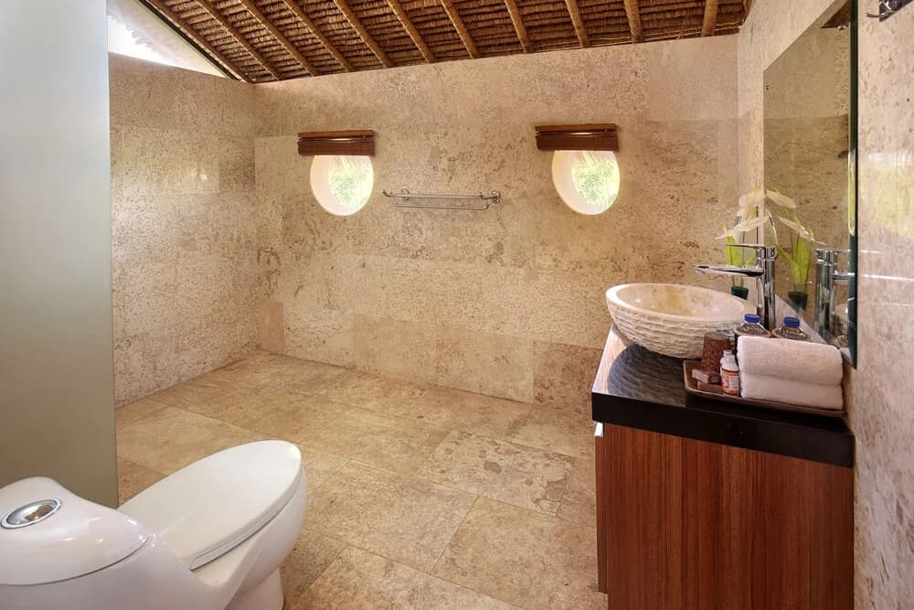 Balangan Beach Villa - photo 11