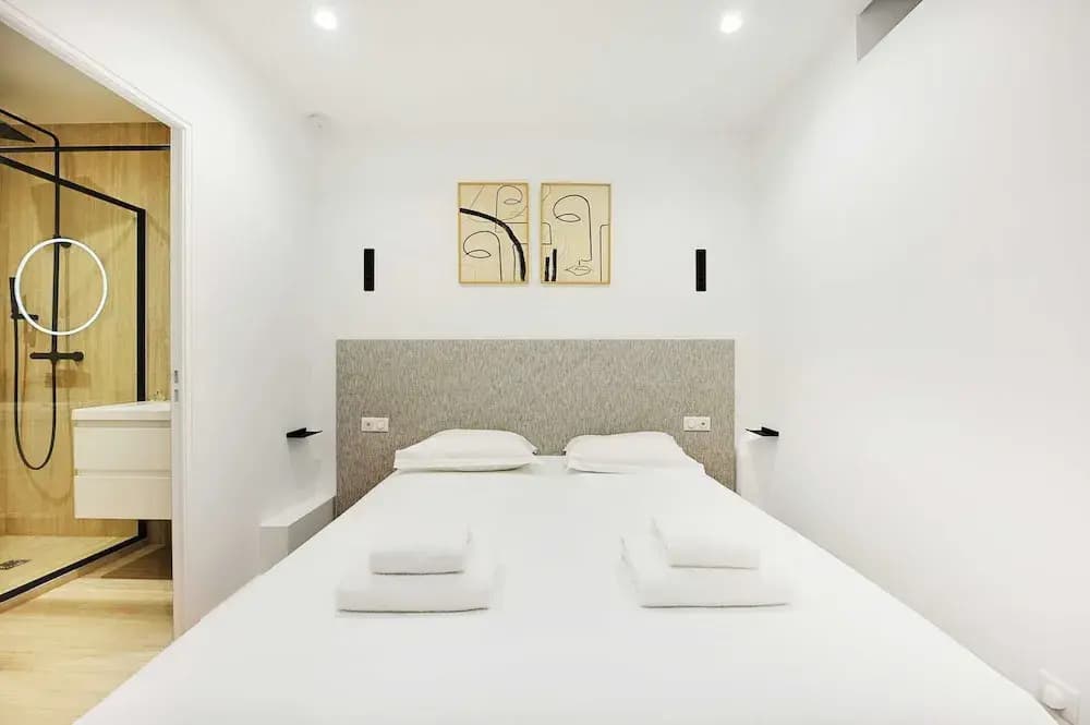 Authentic Apartment - 1br/4p - Sentier - photo 2