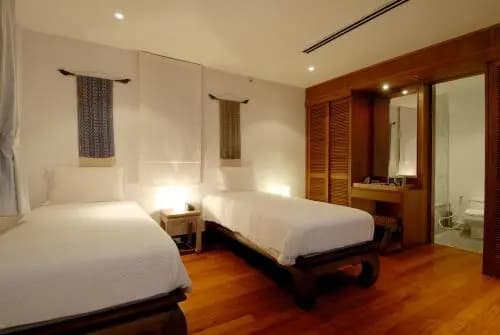 Surin Beach Villa - photo 4