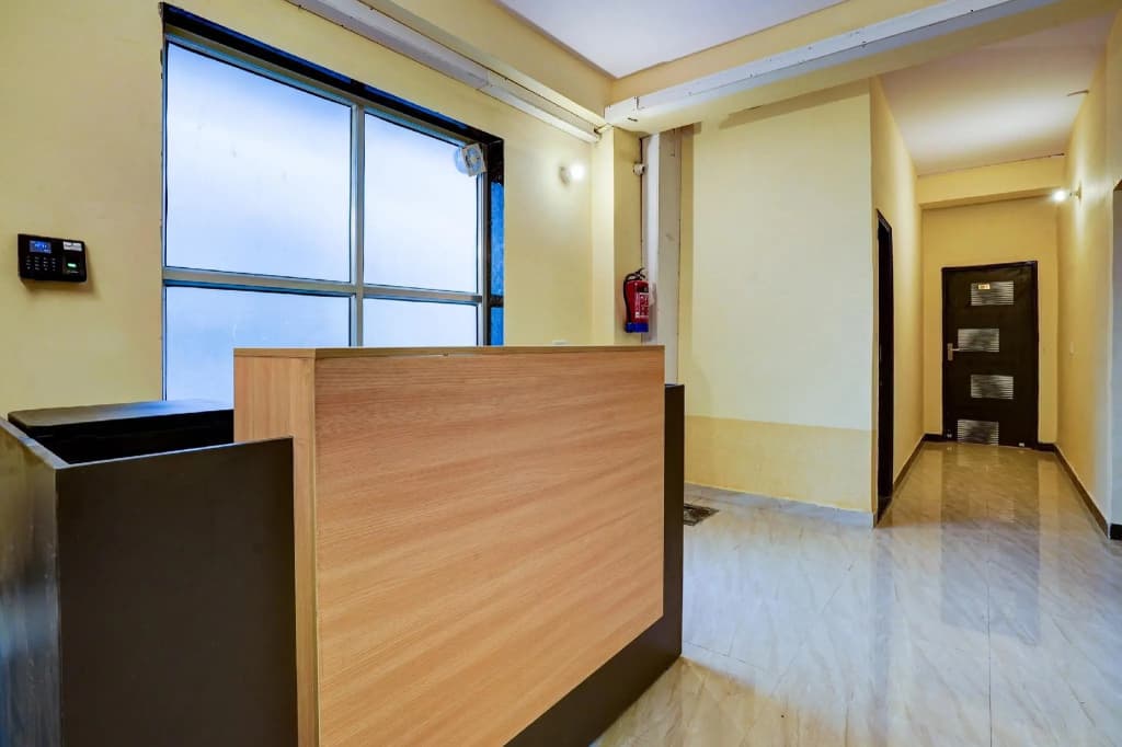 OYO Flagship 76461 Choudhary House Sector 11 - photo 2