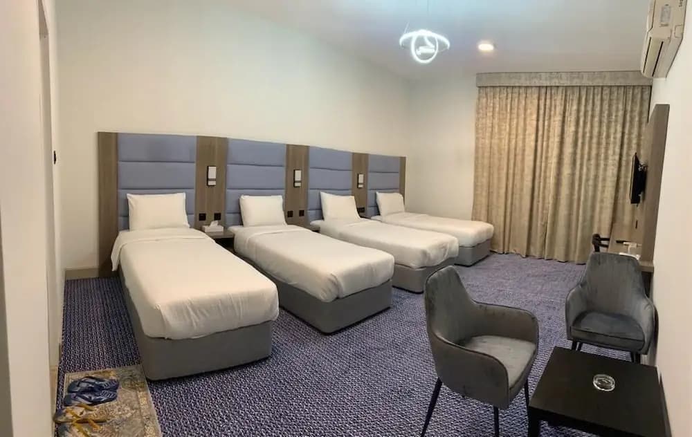 Silver Sand Hotel - photo 3