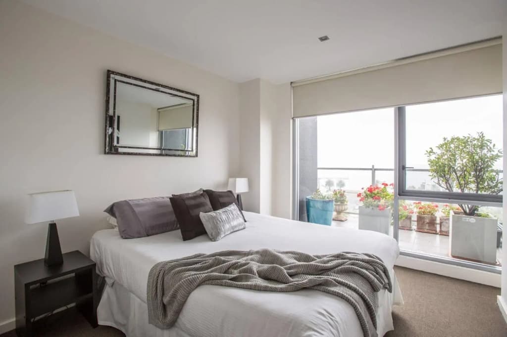 Port Melbourne Panorama - StayCentral - photo 2