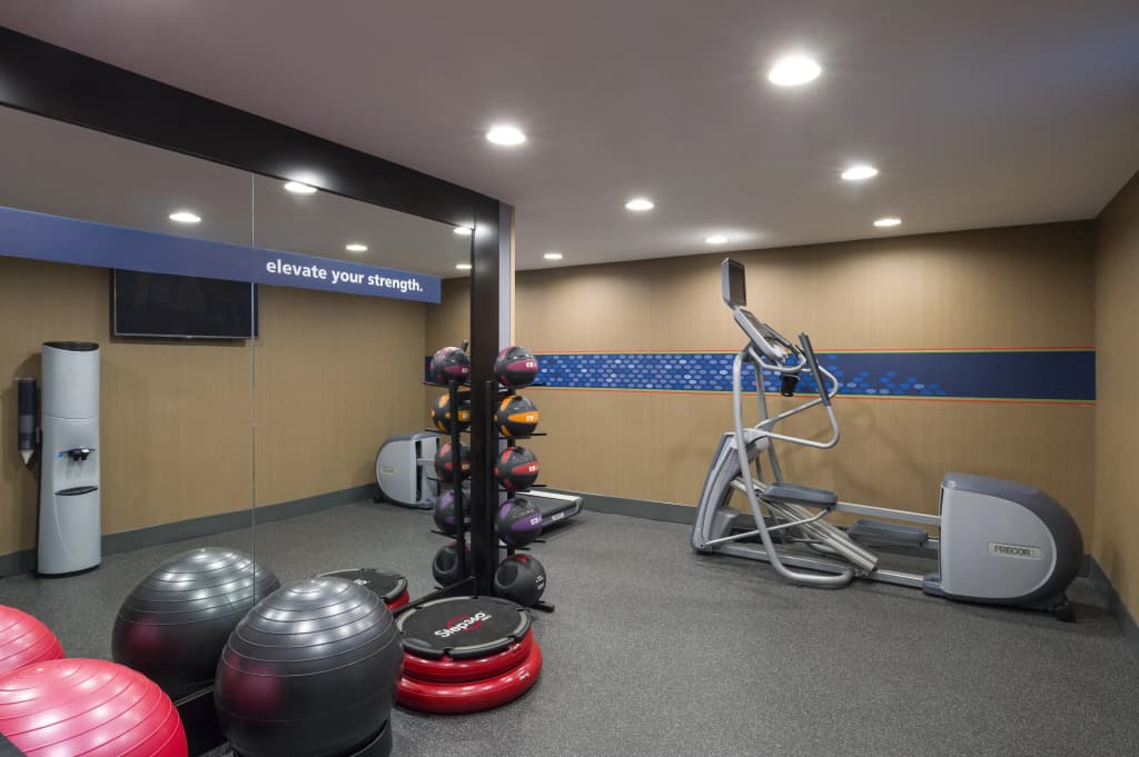 Hampton Inn Manhattan Seaport Financial District - photo 19
