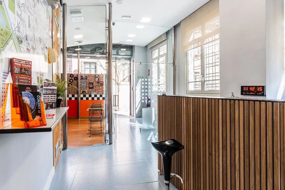 Hostel Center Madrid - photo 2