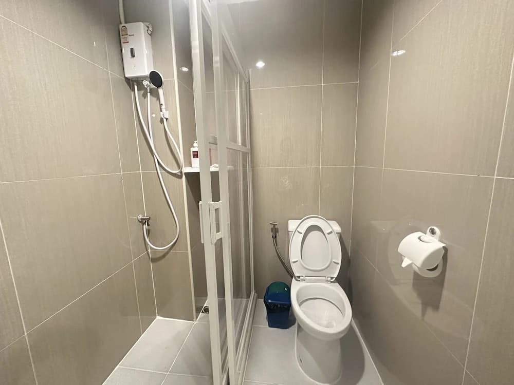 Metro Link Ratchada Hotel - photo 7