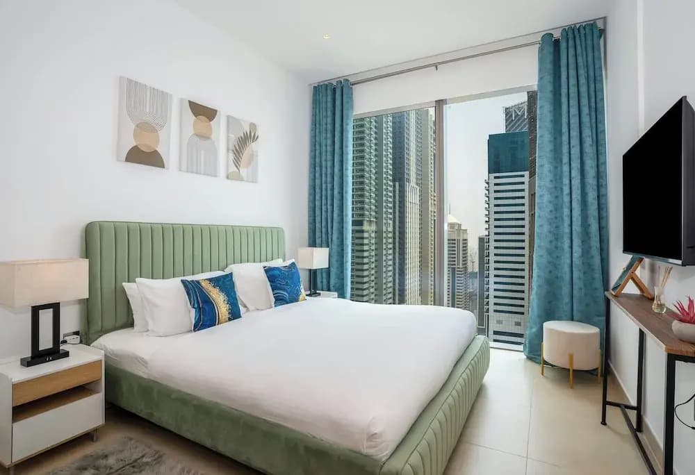 HomesGetaway- 1BR Apt in Marina Gate1 - photo 3