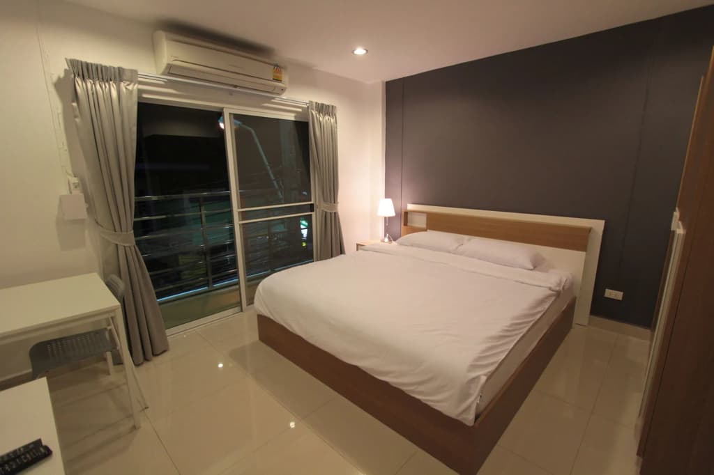 Napaville Huai Khwang Hostel - photo 5