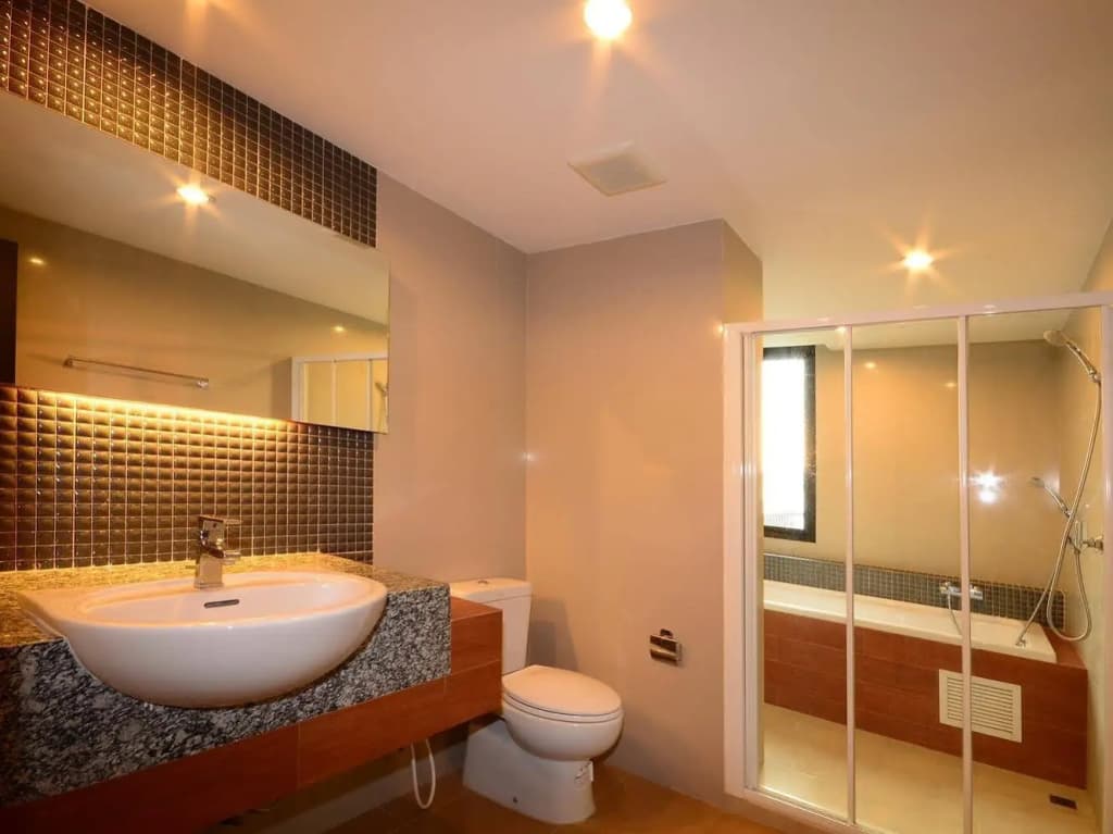 Tycoon Holiday Hotel - photo 8