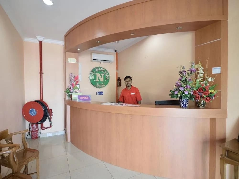OYO 892 Hotel Grand Nadia - photo 12