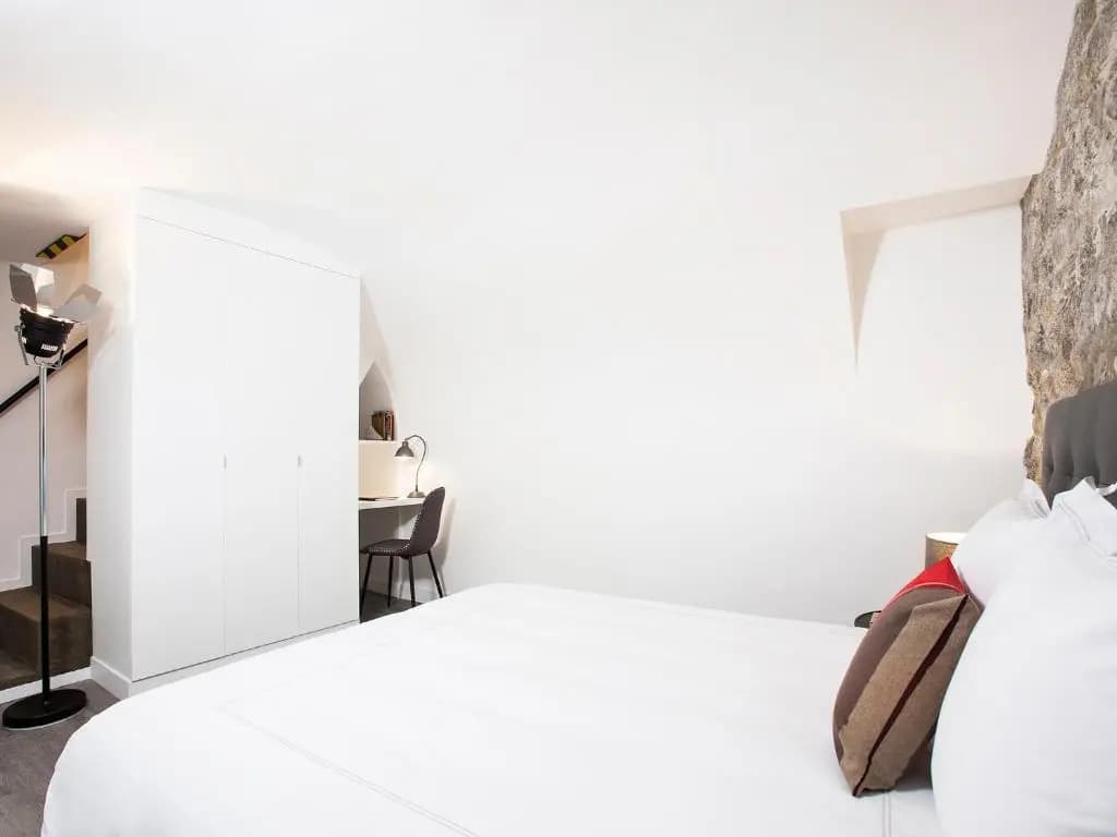 Charming apartment in Paris center - photo 3