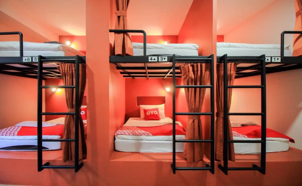 All day hostel @ BTS Bang Chak - photo 7