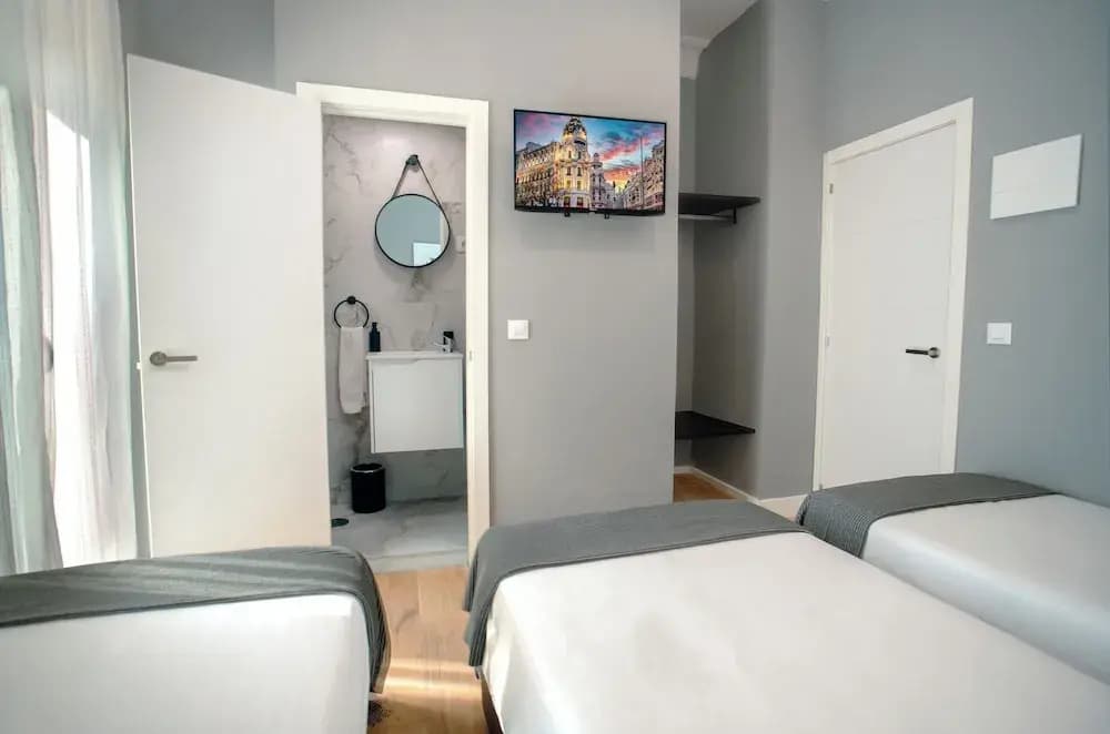 Jvo Hostal Sl - photo 8