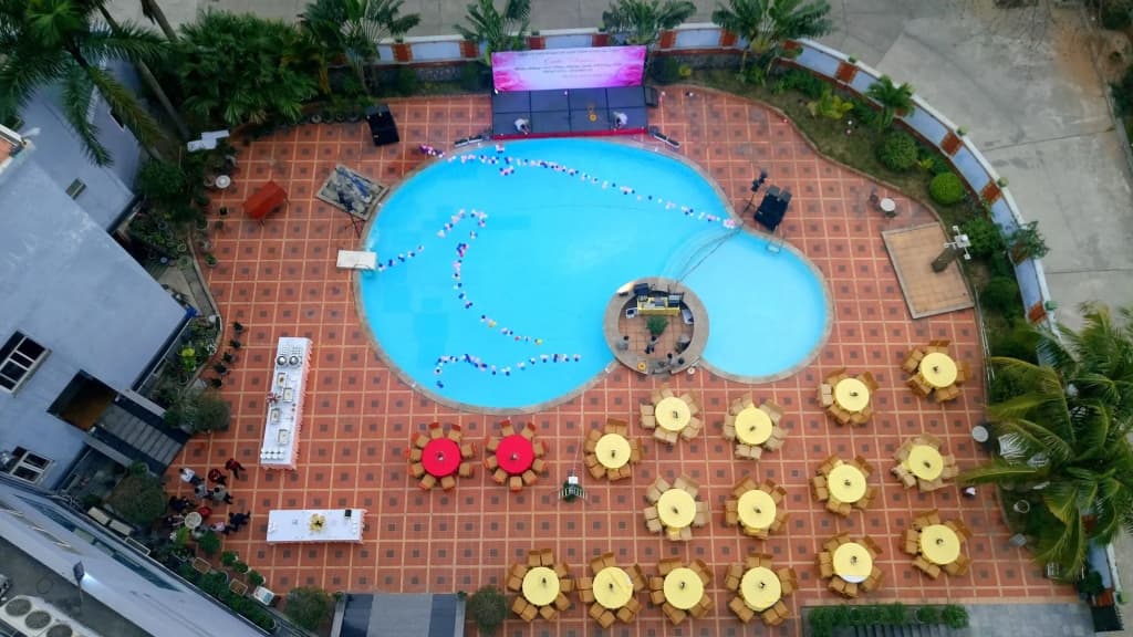 Grand Halong Hotel - photo 15