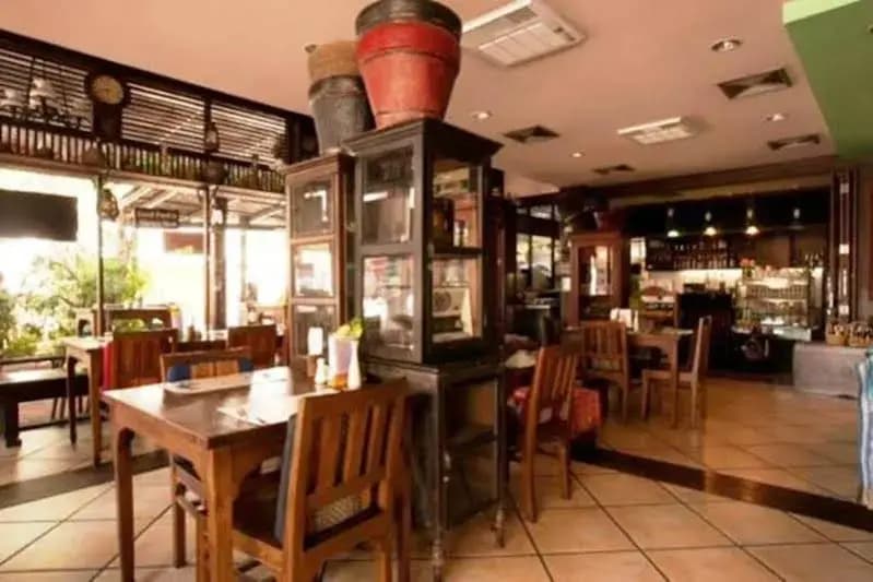 Cucumber Inn Suites - photo 19