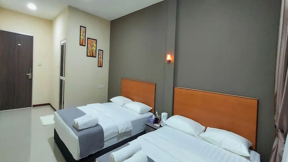 Hotel Maritime - photo 2
