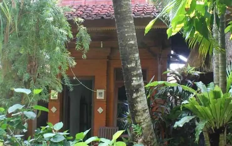 Nyoman Astana Bungalow - photo 13
