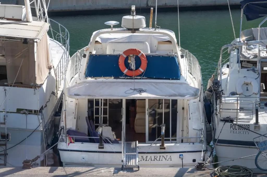 Boat Accommodations Barcelona - photo 23