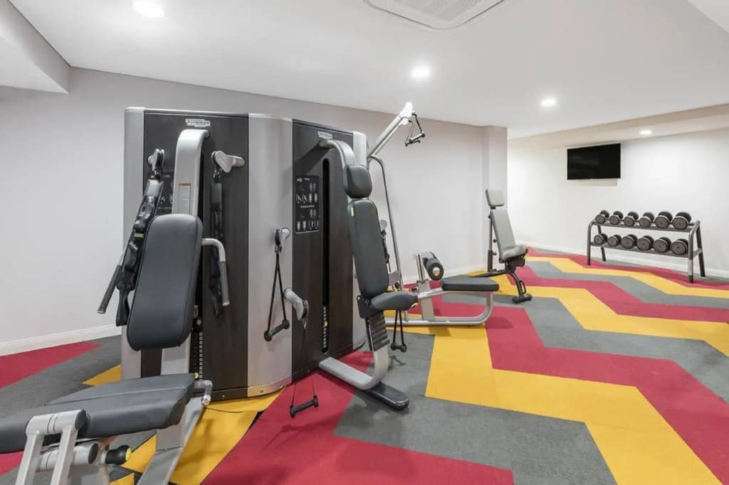 Meriton Suites North Sydney - photo 15