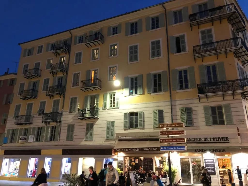 Chez Kari-top location in charming old town - photo 3