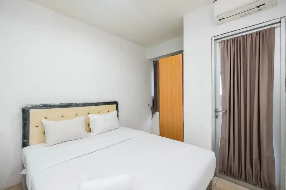 Comfortable And Homey Studio At Titanium Square Apartment - photo 2