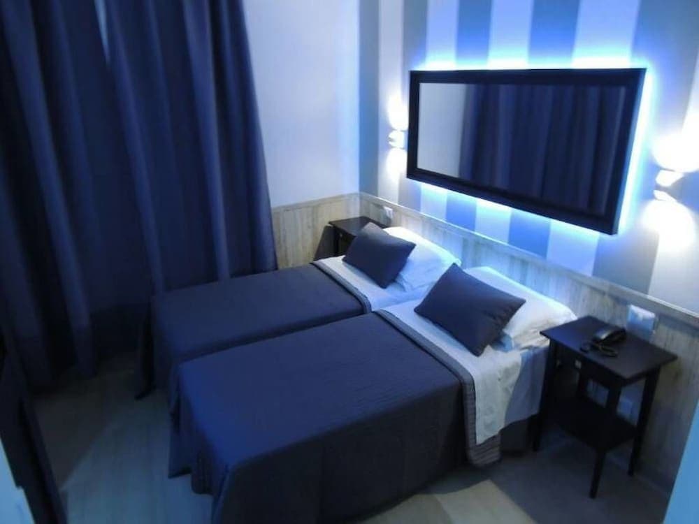 Center 1&2&3 Hotel - photo 14