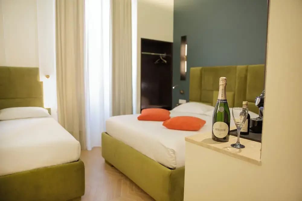 Unicum Trastevere Suites - photo 27
