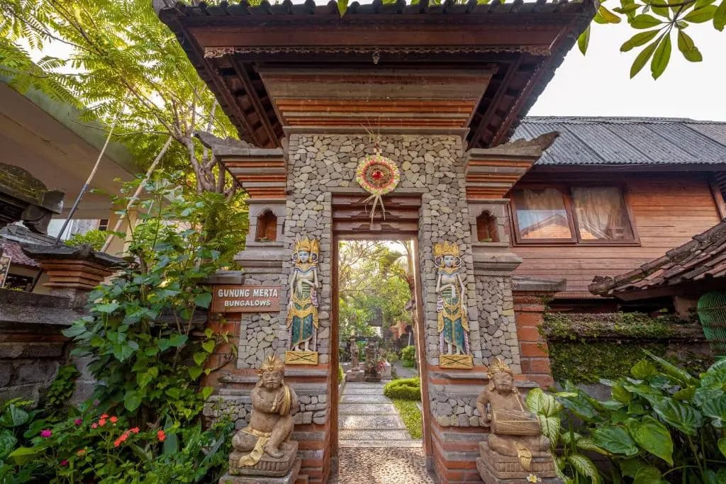 Gunung Merta Bungalows - photo 16