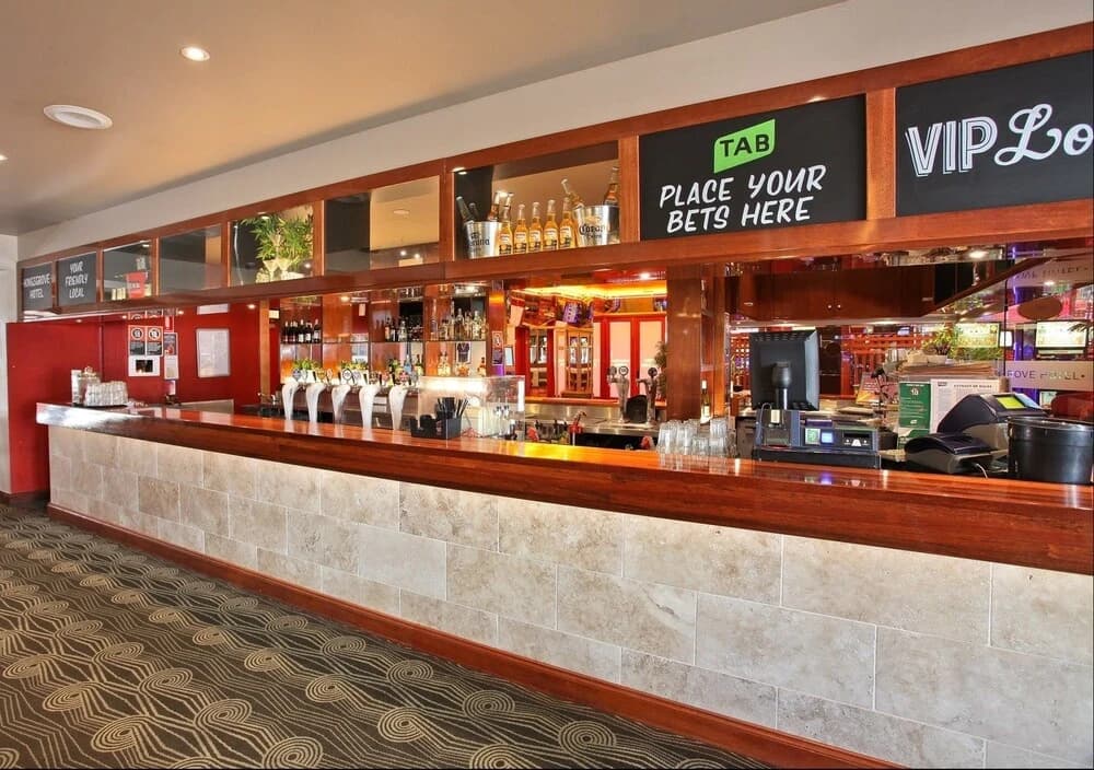 Kingsgrove Hotel - photo 18