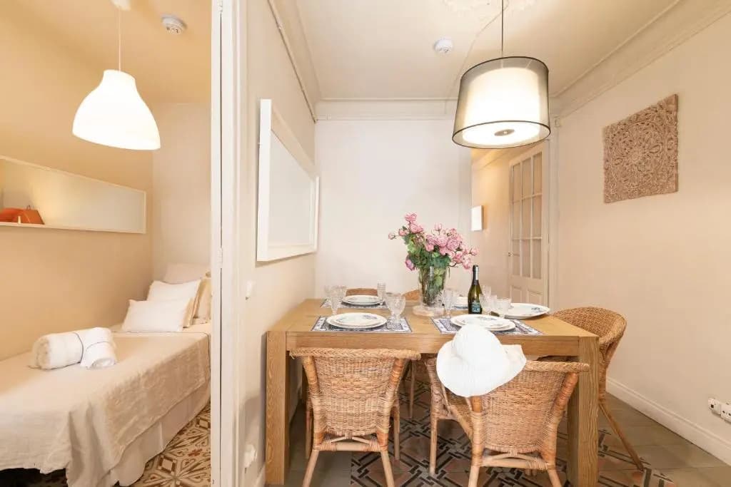Urban Apartments - photo 2