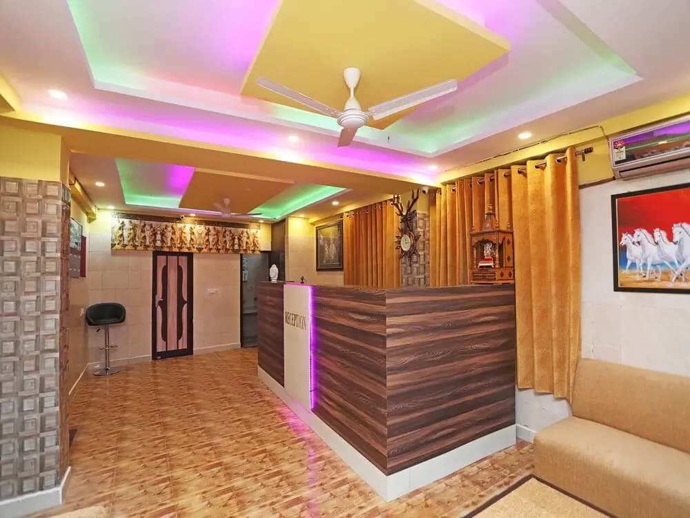 Qlark Rooms & Lawn By OYO Rooms - photo 2