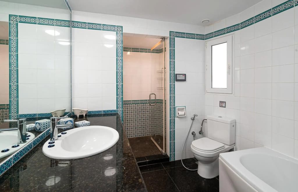 Spacious & Artistic Retro 2 Bedrooms Apt + SAUNA - photo 19