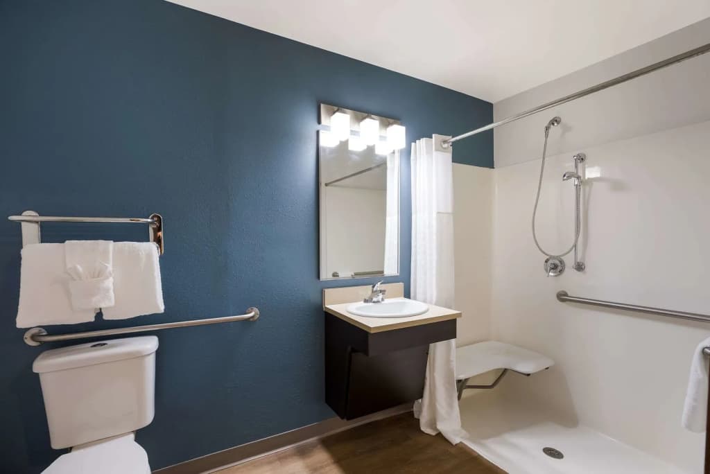 WoodSpring Suites Orlando North - Maitland - photo 9