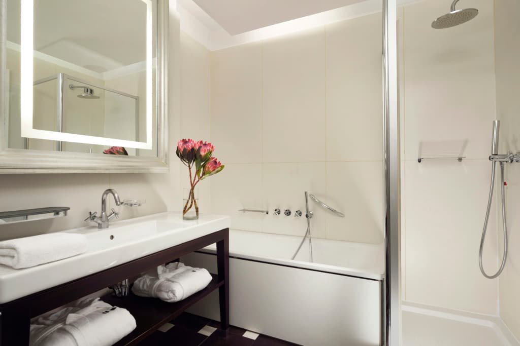 UNA Hotels Cusani Milano - photo 24