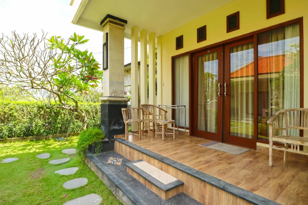 Damar Emas Guesthouse - photo 9