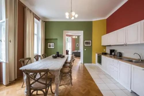 Liliova Apartments - photo 18