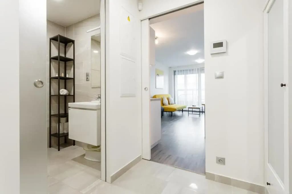 Yellow apartment with PARKING - photo 13