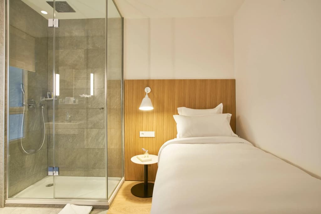 9Hotel Republique Hotel - photo 19