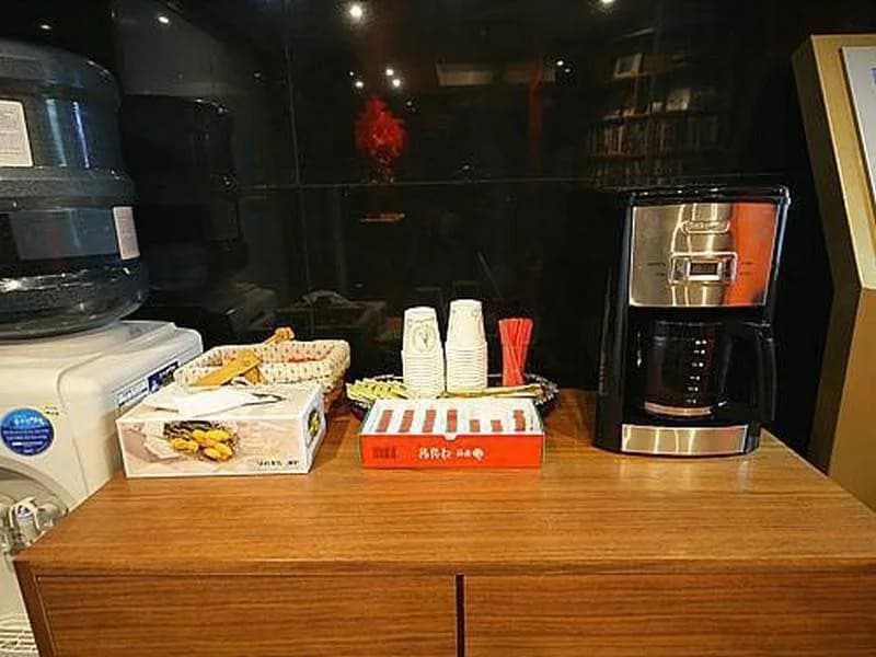 Ezen Hotel - photo 14