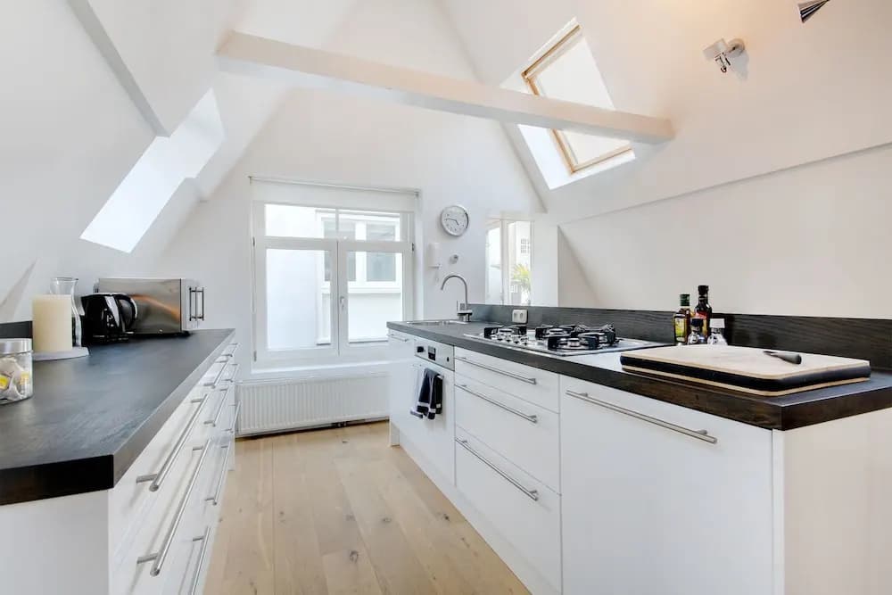 Amsterdam Centre Apartments - photo 9
