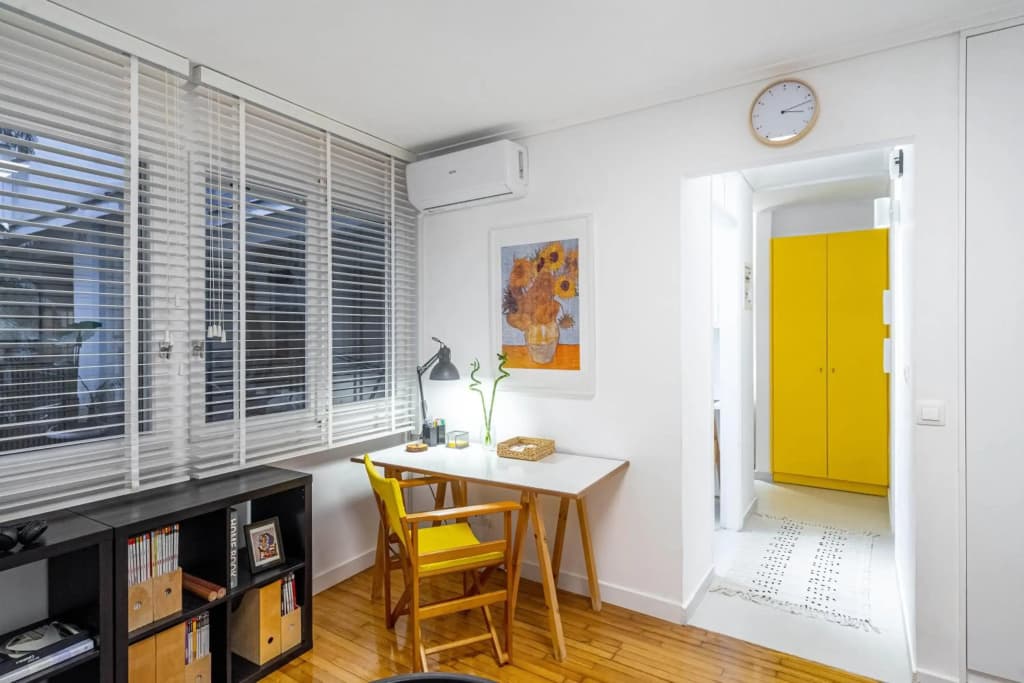 Lovely studio in Likavitos Hill - photo 2