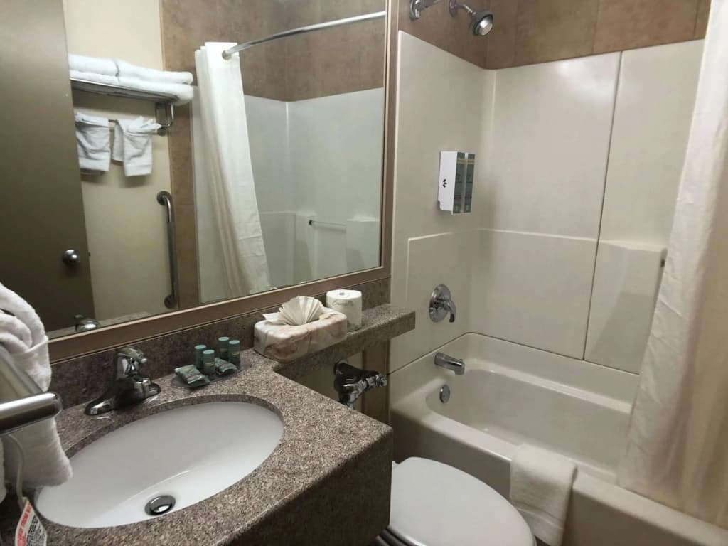 John Hotel - photo 8